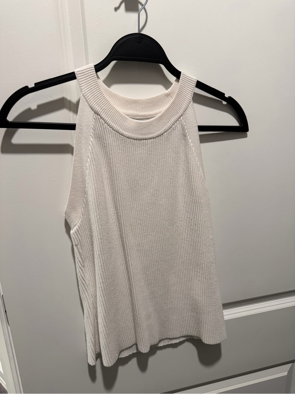Nine West Cream Ribbed High-Neck Tank